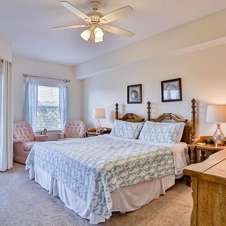 Oceanwalk Condos Bethune Beach Extérieur photo