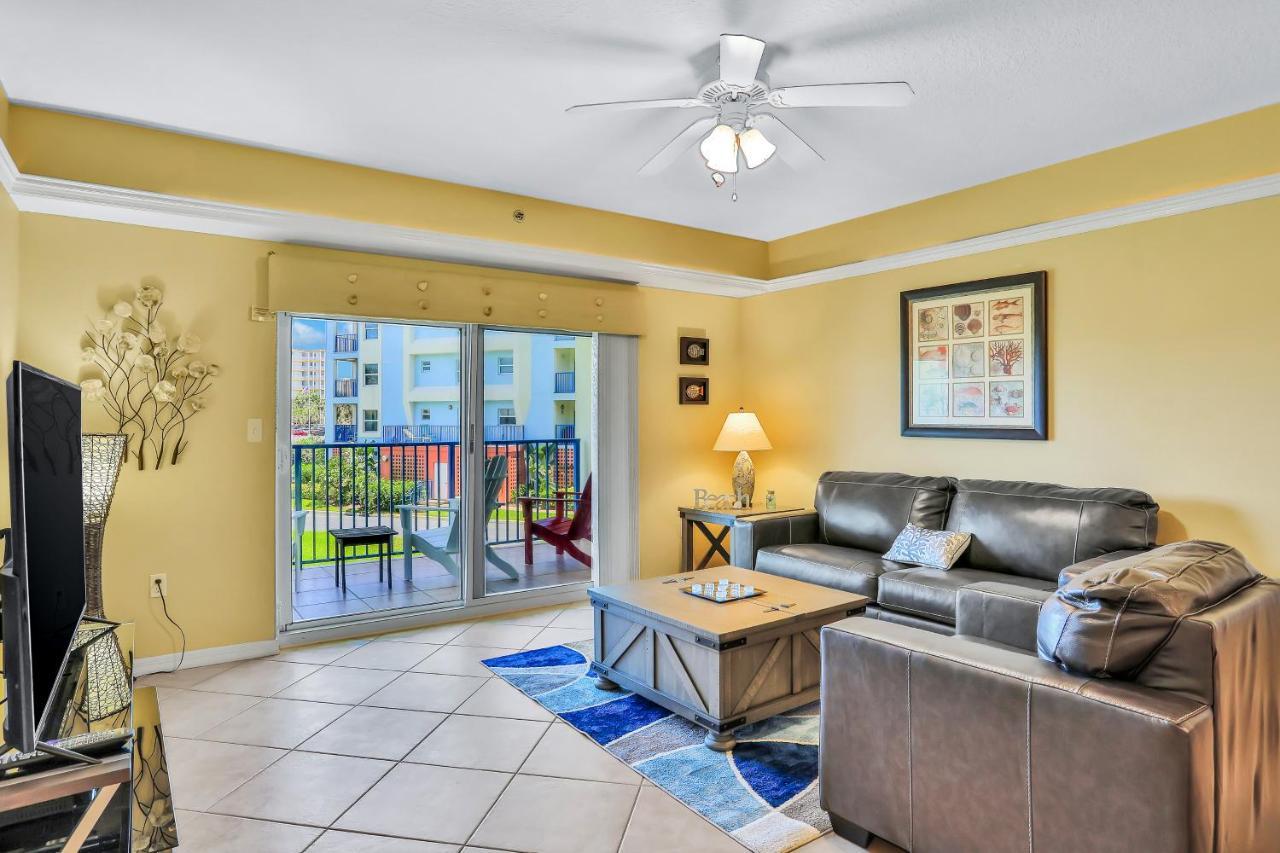 Oceanwalk Condos Bethune Beach Extérieur photo