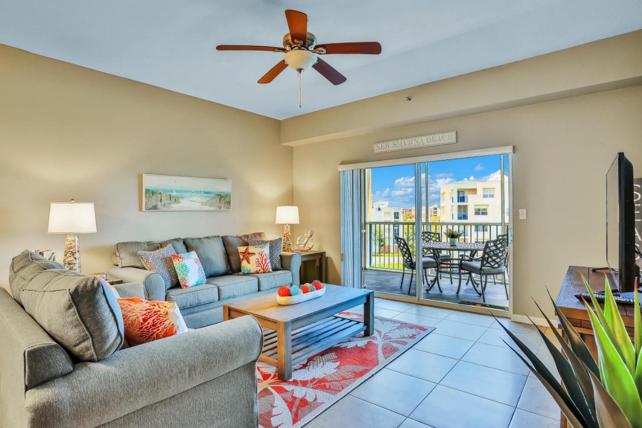 Oceanwalk Condos Bethune Beach Extérieur photo
