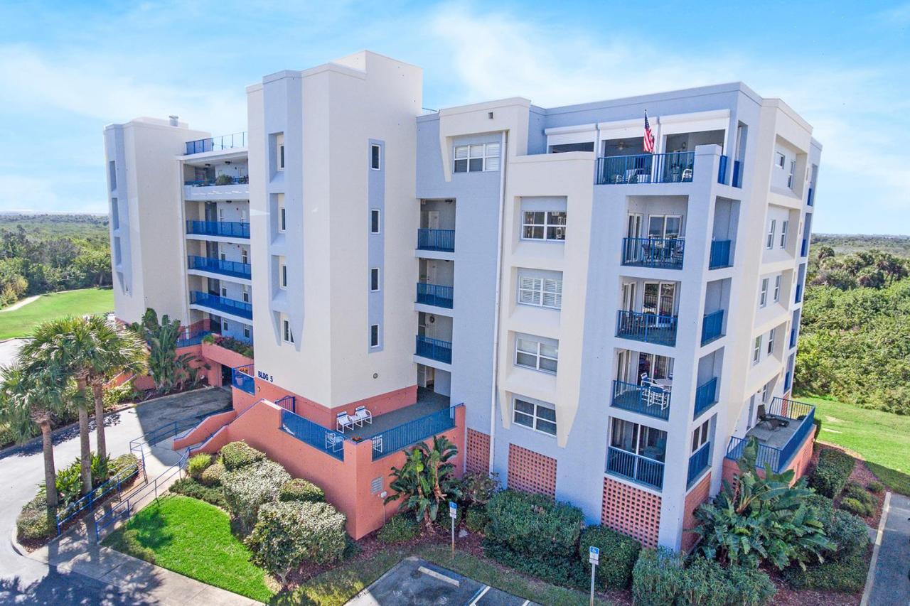 Oceanwalk Condos Bethune Beach Extérieur photo