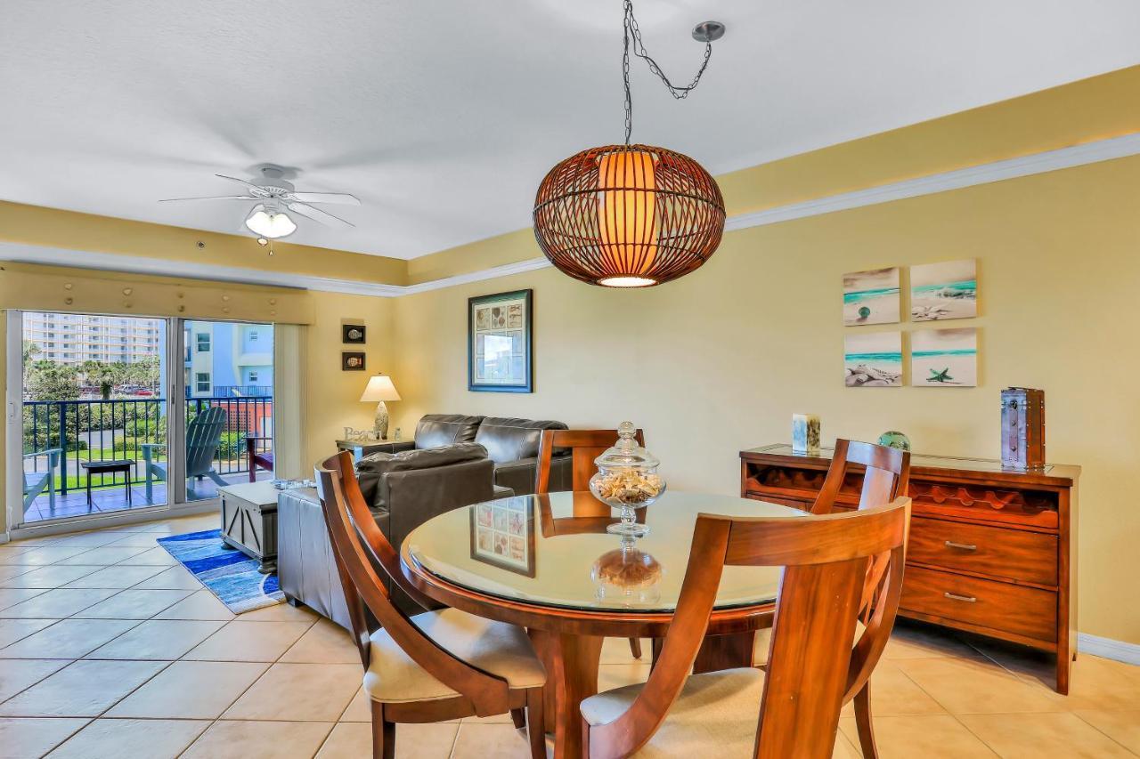 Oceanwalk Condos Bethune Beach Extérieur photo