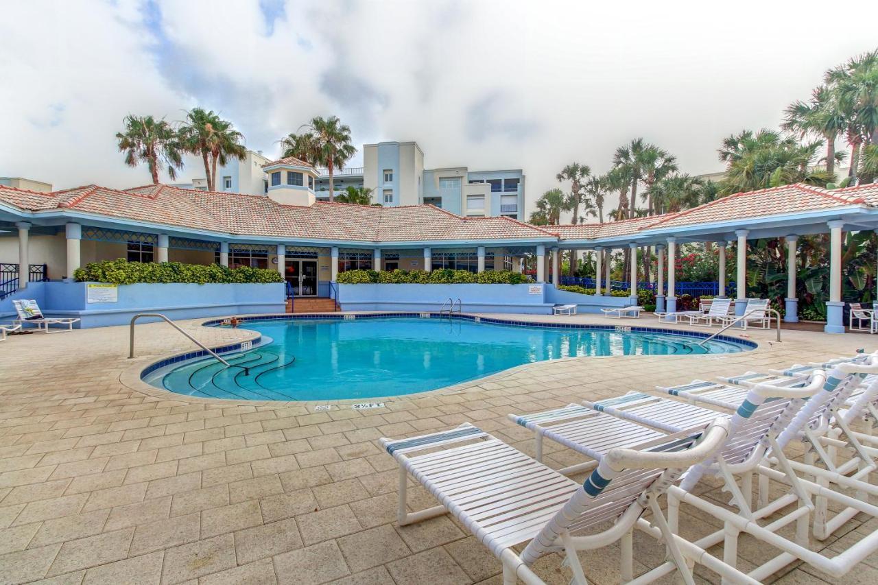 Oceanwalk Condos Bethune Beach Extérieur photo