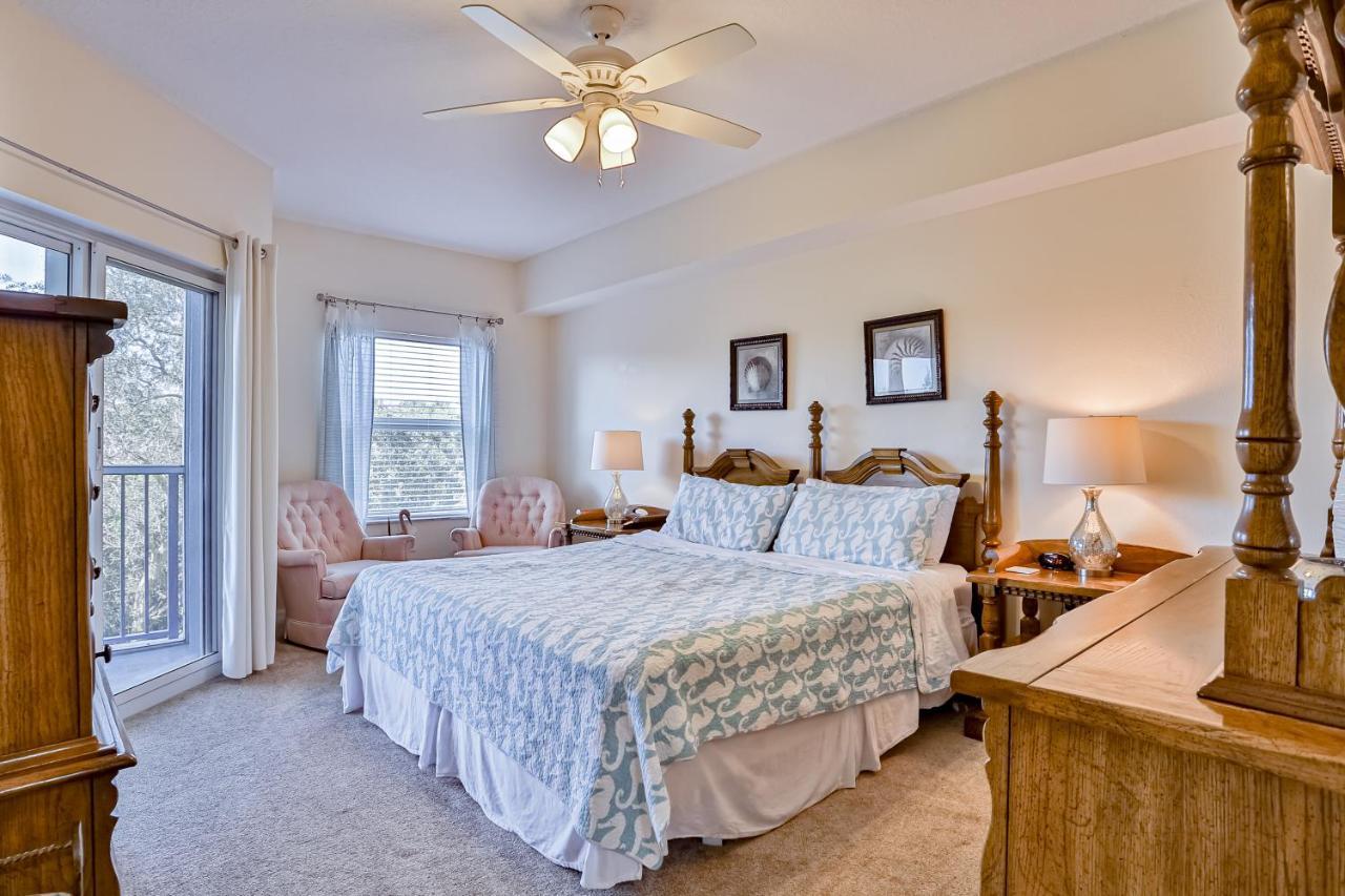 Oceanwalk Condos Bethune Beach Extérieur photo