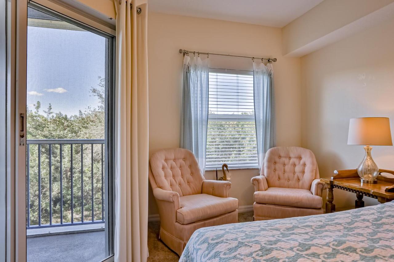 Oceanwalk Condos Bethune Beach Extérieur photo