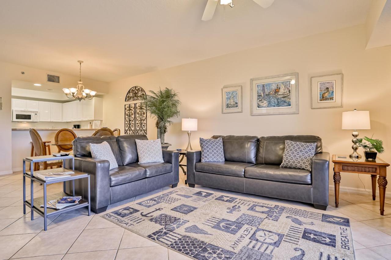 Oceanwalk Condos Bethune Beach Extérieur photo